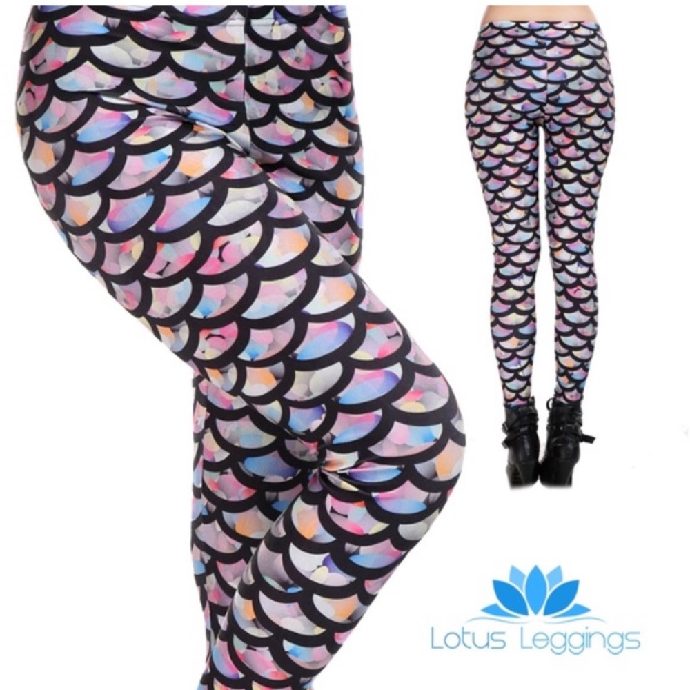 NWT Multi colored mermaid leggings from Lotus Leggings XL